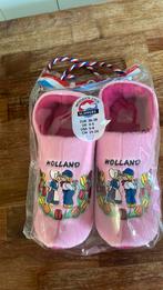 December tip: roze klompen sloffen, Ophalen of Verzenden, Zo goed als nieuw, Roze, Pantoffels of Sloffen
