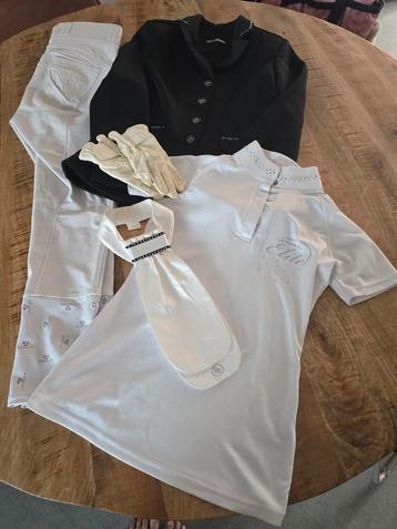 Wedstrijd kleding. Maat 164/xs en maat 140 beschikbaar voor biedingen