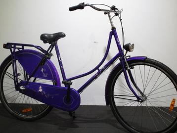 Popal  oma fiets ........................................... beschikbaar voor biedingen