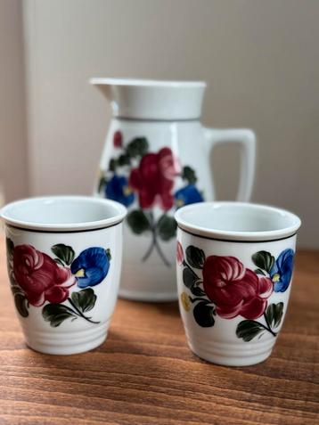 Lilien Vintage Gluhwijn Set met bloemendecor beschikbaar voor biedingen