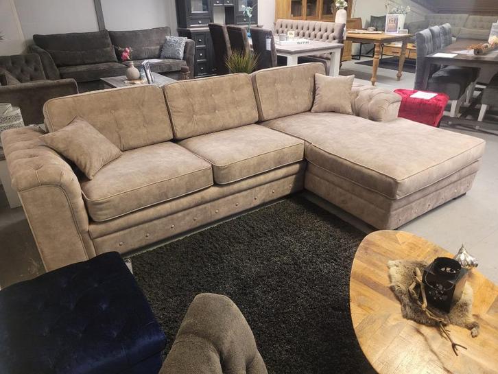*OPRUIMING* Loungebank Maya 2.5 Zits 280x180 cm Kleur Sand 1, Huis en Inrichting, Banken | Bankstellen, Nieuw, Stof, Ophalen of Verzenden