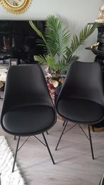 2 eetkamer stoelen., Ophalen, Zo goed als nieuw