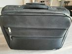 Zwarte 2-wielige pilotenkoffer met vakken, Overige materialen, Wieltjes, Gebruikt, Minder dan 50 cm