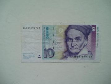 1321. Duitsland, 10 deutsche mark (1989-1999) Gauss.