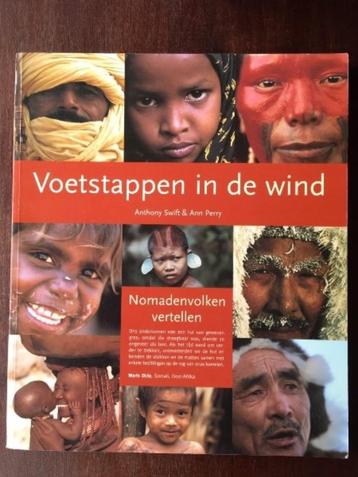 Voetstappen in de wind (nomadenvolkeren) beschikbaar voor biedingen