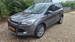 Ford Kuga 1.6 Titanium Plus BENZINE 150 PK NAVI  CLIMA CAMER, Voorwielaandrijving, 15 km/l, Zwart, 4 cilinders