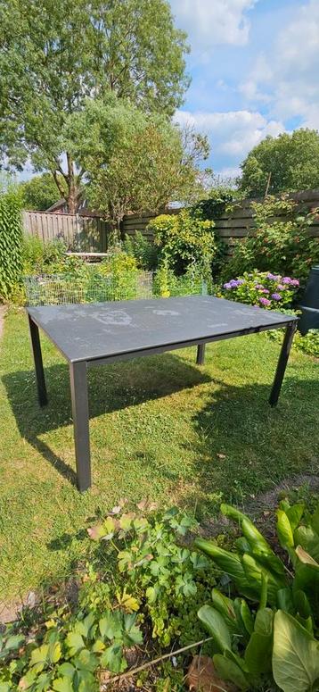 Tuintafel aluminium 160x95 cm beschikbaar voor biedingen