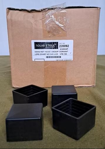 100 stuks eindkap zwart Solarstell 40 x 40 mm beschikbaar voor biedingen