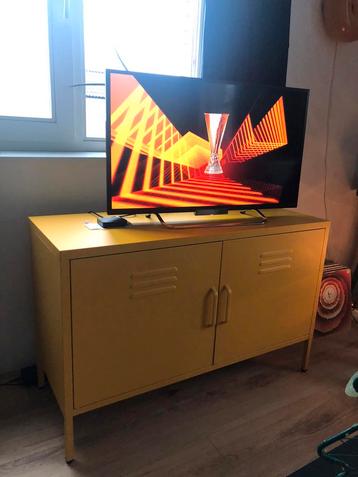 Sony LCD TV. Diagonaal 84, breedte 72,5 cm beschikbaar voor biedingen