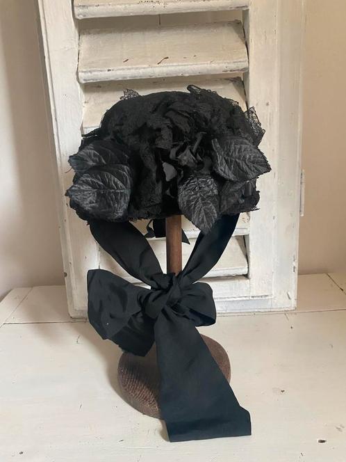 Antieke Victoriaanse Franse dames bonnet, Antiek en Kunst, Antiek | Kleding en Accessoires, Dames, Ophalen of Verzenden