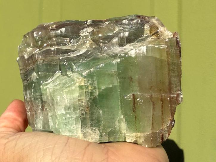 Smaragdgroene calciet ruw mineralen uit Mexico, Verzamelen, Mineralen en Fossielen, Mineraal, Ophalen of Verzenden