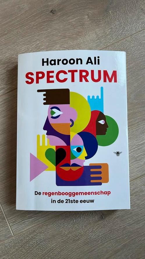 Haroon Ali - Spectrum, Boeken, Overige Boeken, Ophalen of Verzenden