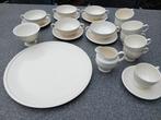 Set Wedgwood Edme servies.
Made in England puntgaaf, Ophalen of Verzenden, Zo goed als nieuw, Bord(en), Overige stijlen