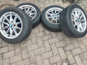 Set wielen met goede all season banden BMW E87 E81 1-serie  beschikbaar voor biedingen