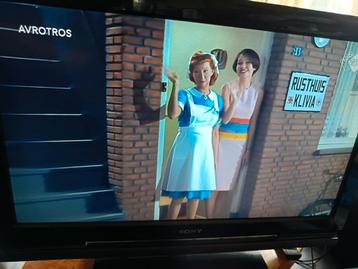 Sony Bravia 32 inch lcd tv  beschikbaar voor biedingen