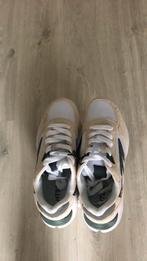 Mooie nieuwe sneakes van Hi Tec groen maat 39, Ophalen, Nieuw, Sneakers of Gympen, HiTec