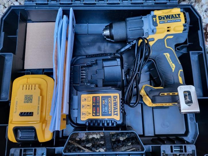 DeWalt DCD805 met 5Ah Powerstack, lader en TSTAK nieuwstaat!, Doe-het-zelf en Verbouw, Gereedschap | Boormachines, Nieuw, Boor- en Schroefmachine