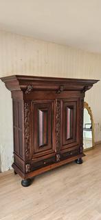 Antieke Kast - 185x180cm, Antiek en Kunst, Antiek | Meubels | Kasten, Ophalen of Verzenden