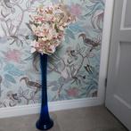 Kobalt blauwe glazen vaas - Sierlijk en uniek!, Huis en Inrichting, Gebruikt, 50 tot 75 cm, Blauw, Ophalen of Verzenden