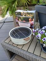 TAFEL BBQ ROND  ( 31 CM ) NIEUW, Tuin en Terras, Houtskoolbarbecues, Ophalen, Nieuw