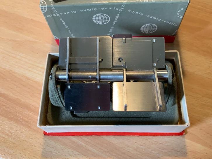 Eumig Dia Film montageset (Klebepresse) Austria, Audio, Tv en Foto, Diaprojectors, Gebruikt, Ophalen