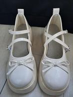 Mary Jane schoen / pump maat 38-39 wit NIEUW, Kleding | Dames, Ophalen of Verzenden, Nieuw, Wit