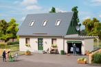 Einfamilienhaus mit Garage 158x126x90 mm Auhagen, Hobby en Vrije tijd, Modeltreinen | H0, Nieuw, Brug, Tunnel of Gebouw, Ophalen of Verzenden