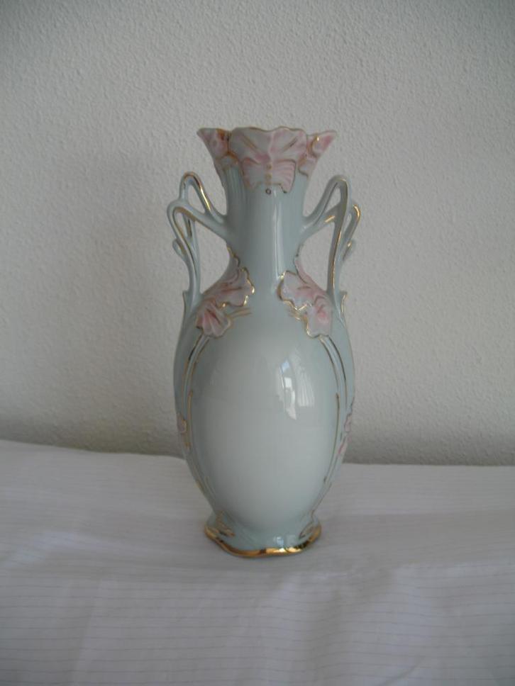 Royal Dux Porseleinen Vaas-Roze Bloemen + Goldtone Accenten, Antiek en Kunst, Antiek | Porselein, Ophalen of Verzenden