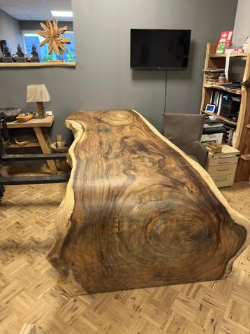 suar waterval tafel arch table vanaf €1995,- beschikbaar voor biedingen