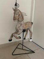Antiek paard op standaard, Antiek en Kunst, Ophalen