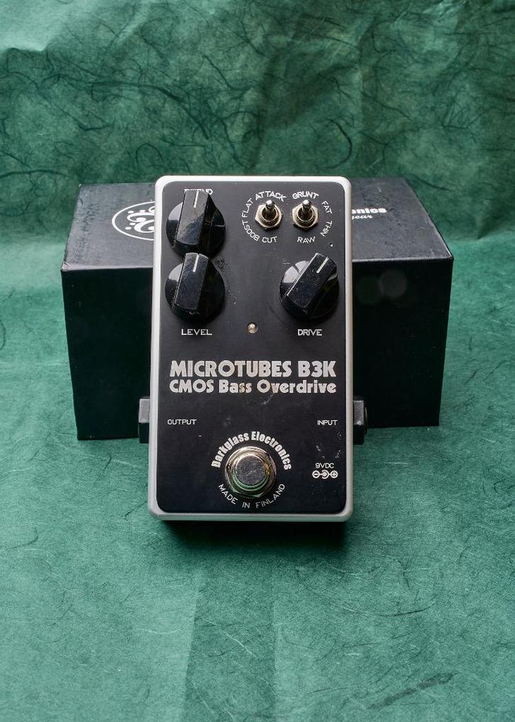Darkglass Electronics Microtubes B3K CMOS Bass Overdrive, Muziek en Instrumenten, Effecten, Gebruikt, Distortion, Overdrive of Fuzz