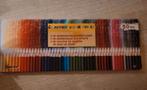 50 stuks cederhouten kleurpotloden in doos, Hobby en Vrije tijd, Tekenen, Verzenden, Nieuw, Potlood of Stift