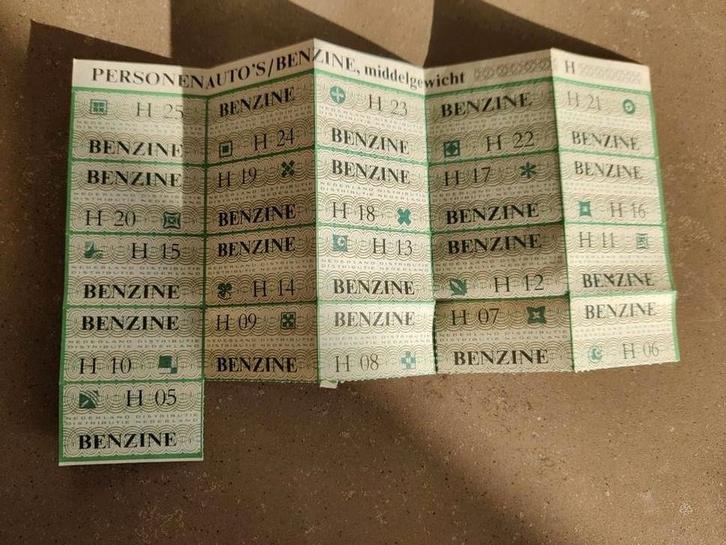 21 Benzinebonnen Oliecrisis - Zeldzaam!, Postzegels en Munten, Aandelen en Waardepapieren, Overige typen, 1970 tot heden, Ophalen of Verzenden