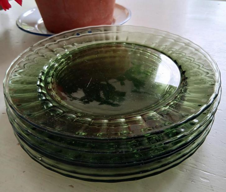 6 borden Neerlandia Copier Leerdam, Huis en Inrichting, Keuken | Servies, Gebruikt, Bord(en), Overige stijlen, Glas, Ophalen of Verzenden