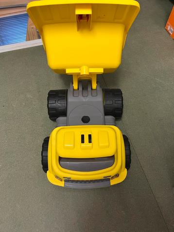 Kiepauto voor tuin/zandbak beschikbaar voor biedingen