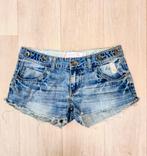 Denim Shorts Maat S/M, Kleding | Dames, Spijkerbroeken en Jeans, Blauw, CLCT, Ophalen of Verzenden, Zo goed als nieuw