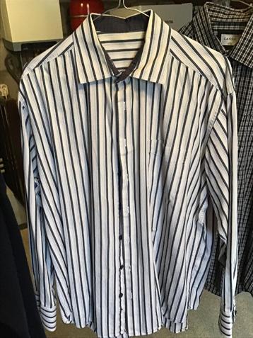 4 overhemden beschikbaar voor biedingen