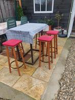 Statafel, Hangtafel, 1 kruk, Ophalen, Gebruikt, 60 tot 90 cm