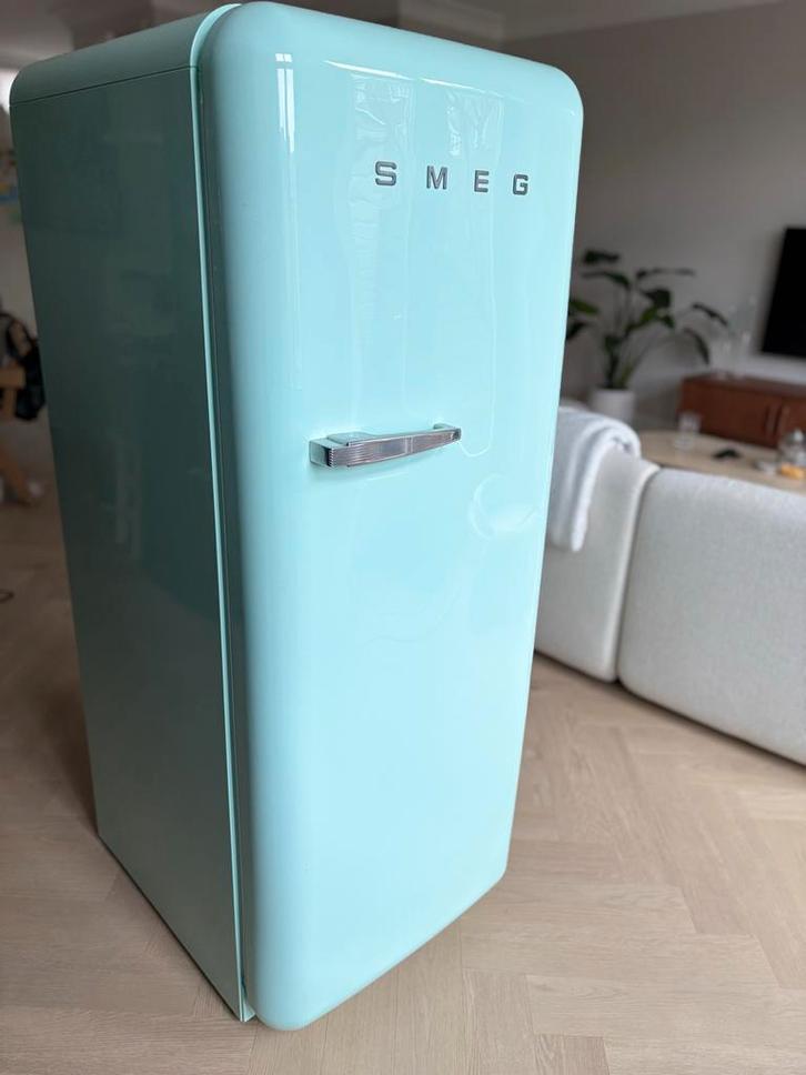 -NIEUWSTE MODEL-  Smeg FAB28RPG5 Retro Koelkast - Mintgroen, Witgoed en Apparatuur, Koelkasten en IJskasten, Gebruikt, Met vriesvak