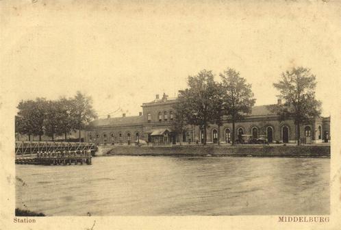 Station - Middelburg - gelopen, Verzamelen, Ansichtkaarten | Nederland, Gelopen, Zeeland, 1940 tot 1960, Verzenden