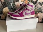 Nike Air Jordan Mid mt. 39 Red Plum, Kleding | Dames, Schoenen, Nike, Ophalen of Verzenden, Zo goed als nieuw, Sneakers of Gympen