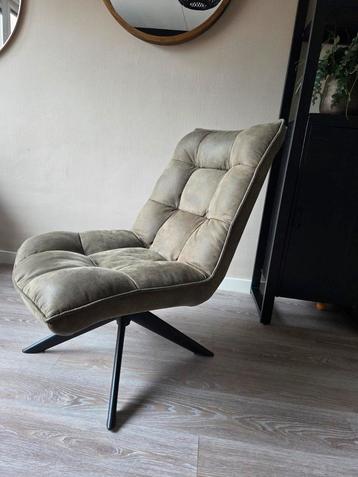 Groene WOOOD Jouke Draaifauteuil in Leerlook beschikbaar voor biedingen