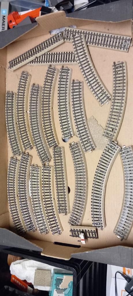 Te koop partij marklin m rails en wissels ho Wisselstroom, Hobby en Vrije tijd, Modeltreinen | H0, Zo goed als nieuw, Rails, Wisselstroom