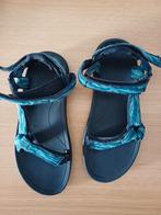 Teva Hurricane Sandalen - 39,5, Ophalen of Verzenden, Gedragen, Sandalen