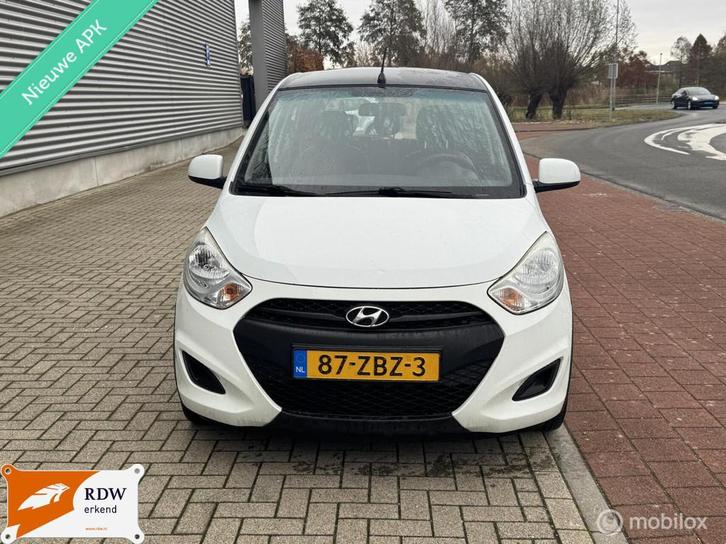 Hyundai i10 1.0 i-Drive/NWE APK/NWE KOPPAKKING/NETTE AUTO, Auto's, Hyundai, Bedrijf, Te koop, i10, ABS, Airbags, Alarm, Centrale vergrendeling