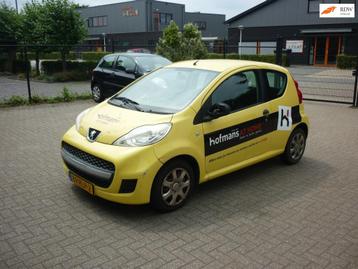 Peugeot 107 1.0-12V XR werkende airco div beschadigingen beschikbaar voor biedingen