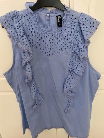 Broderie top lila Shoeby x Nicolette beschikbaar voor biedingen