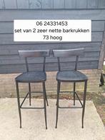 Set van 2 nette matzwarte barkrukken, 2 krukken, Ophalen, Zo goed als nieuw, 60 tot 90 cm