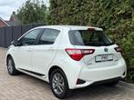 Toyota Yaris 1.5 Hybrid Dynamic Camera, Zwart, 4 cilinders, Wit, Bedrijf