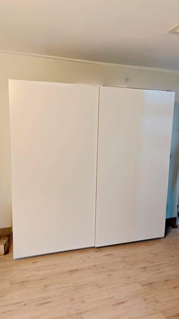 Kast PAX Hasvik kledingkast met schuifdeuren z.g.a.n., Huis en Inrichting, Kasten | Roldeurkasten en Archiefkasten, Zo goed als nieuw